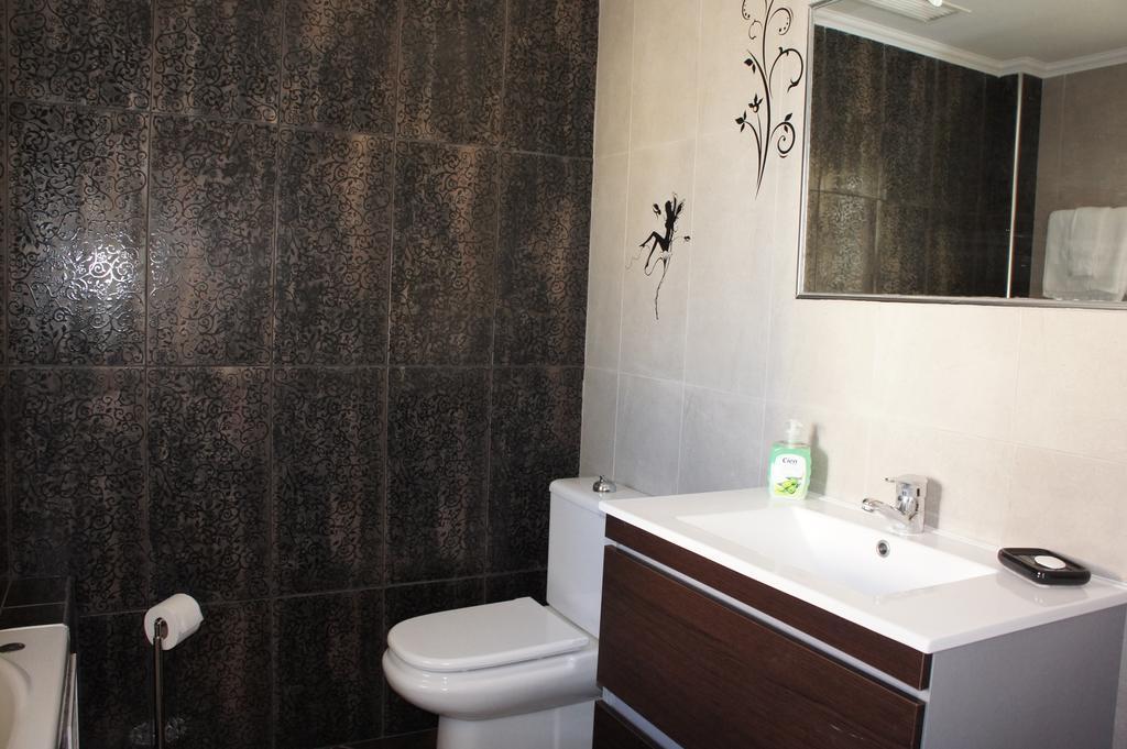 Sunny Apartment Al-Sakia, Quarteira, Vilamoura 外观 照片